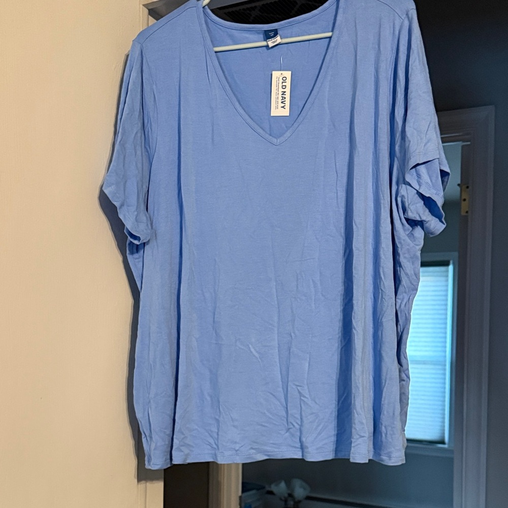 Old Navy Women's Light Blue V-Neck Tee